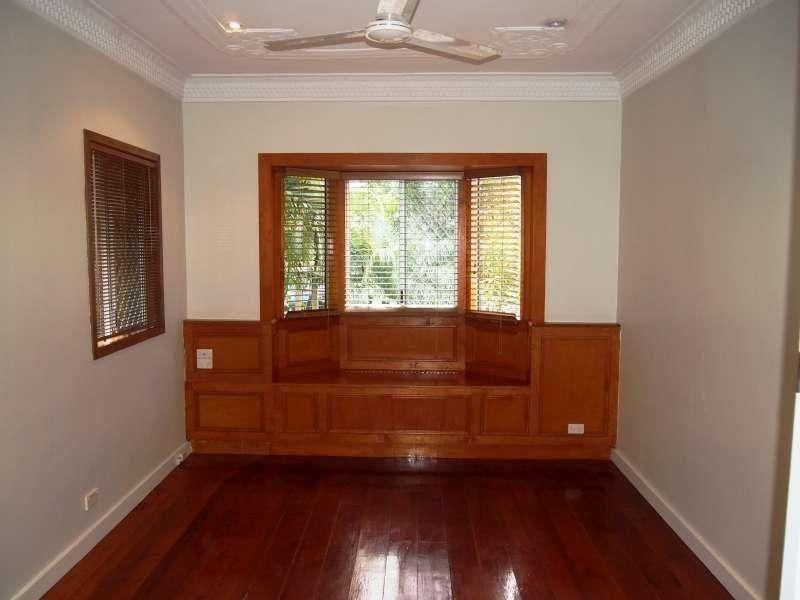 23 Ninth Avenue, Kedron QLD 4031