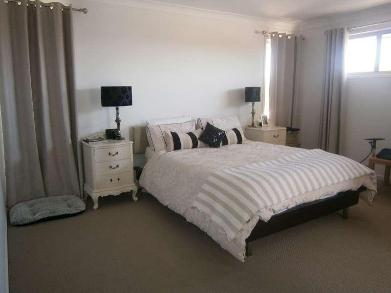 32 Everton Terrace, Everton Park QLD 4053