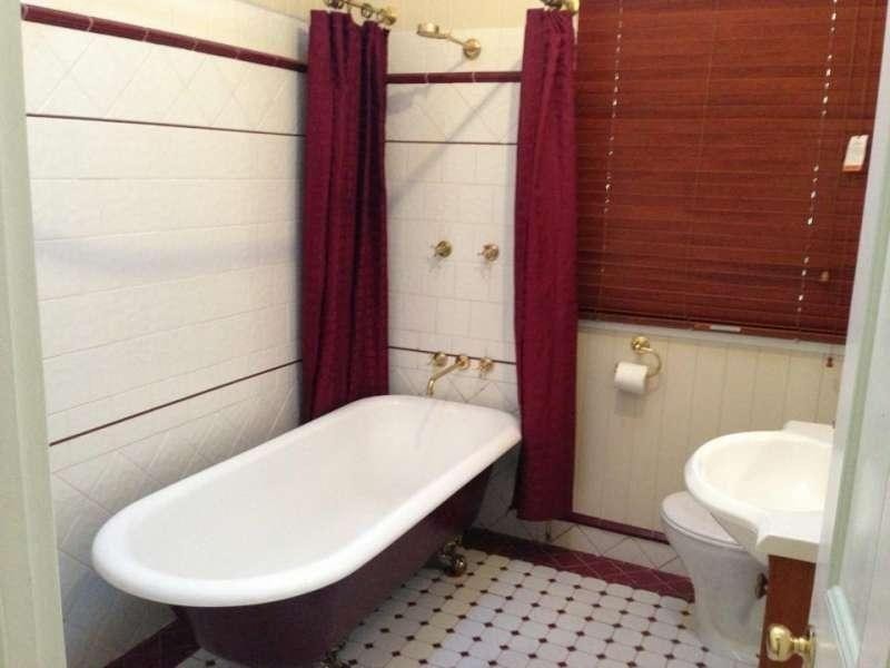 2 Bancroft Street, Kelvin Grove QLD 4059