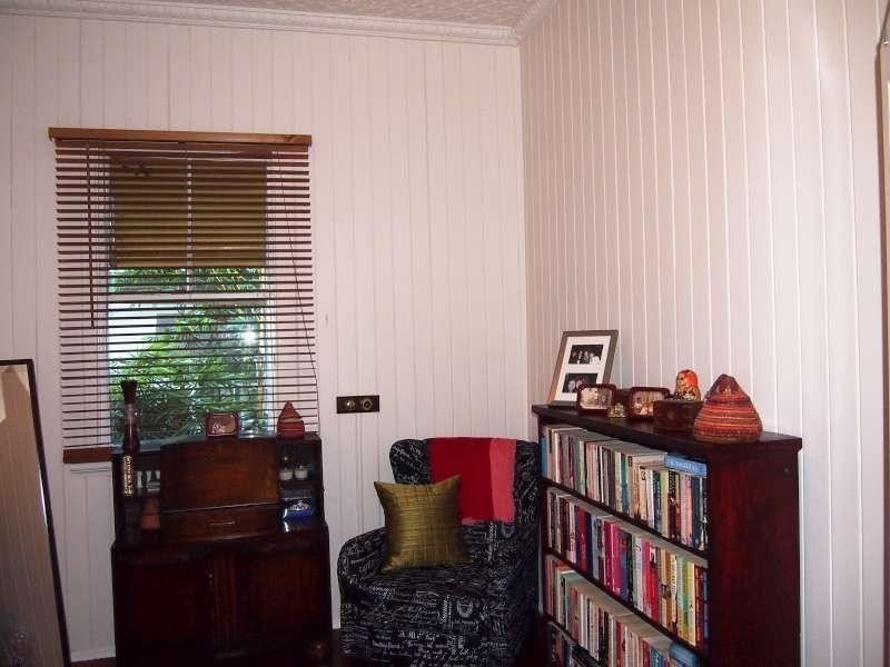 5 Cross Street, Red Hill QLD 4059