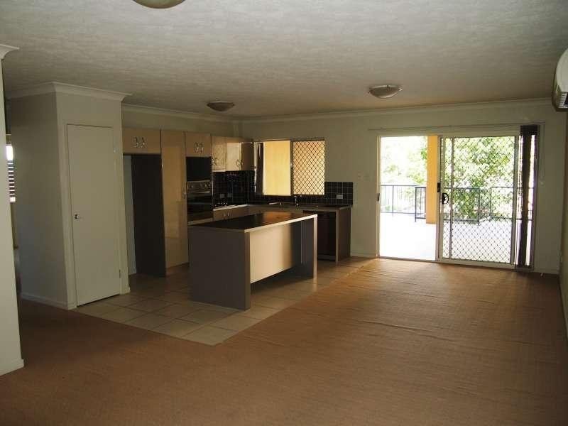 4/102 Glenalva Street, Enoggera QLD 4051