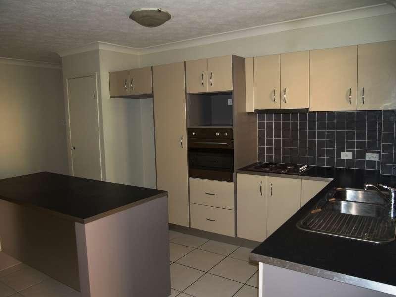 4/102 Glenalva Street, Enoggera QLD 4051