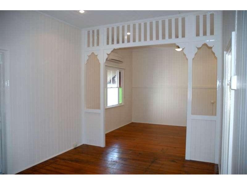 7 Thomas Street, Sadliers Crossing QLD 4305