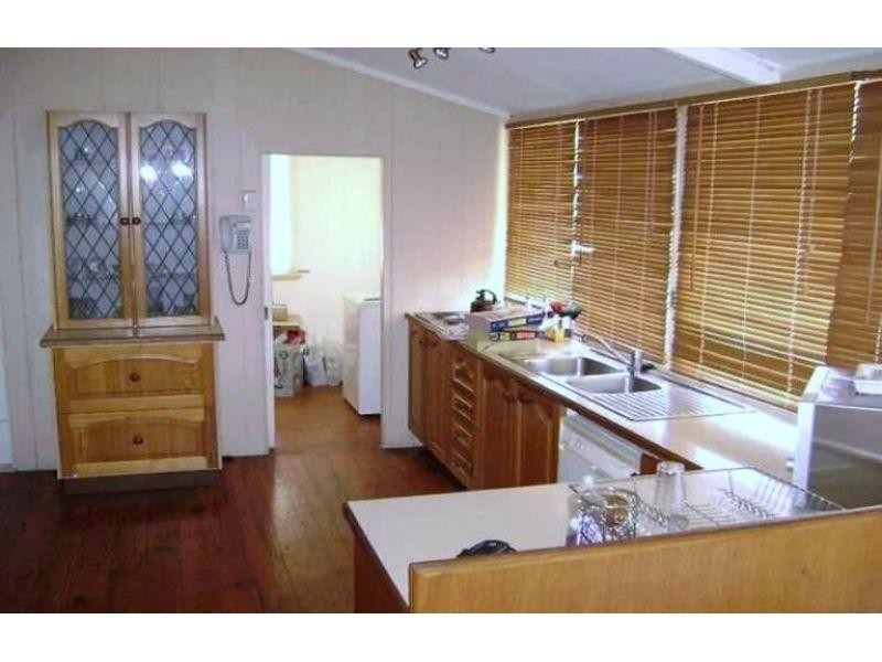 7 Thomas Street, Sadliers Crossing QLD 4305