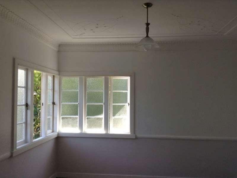 24 Twelfth Avenue, Kedron QLD 4031