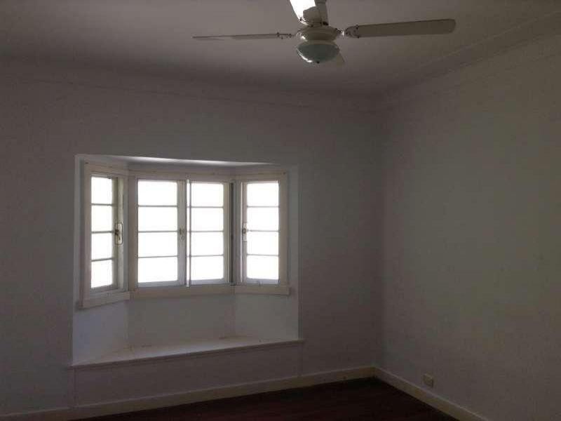 24 Twelfth Avenue, Kedron QLD 4031