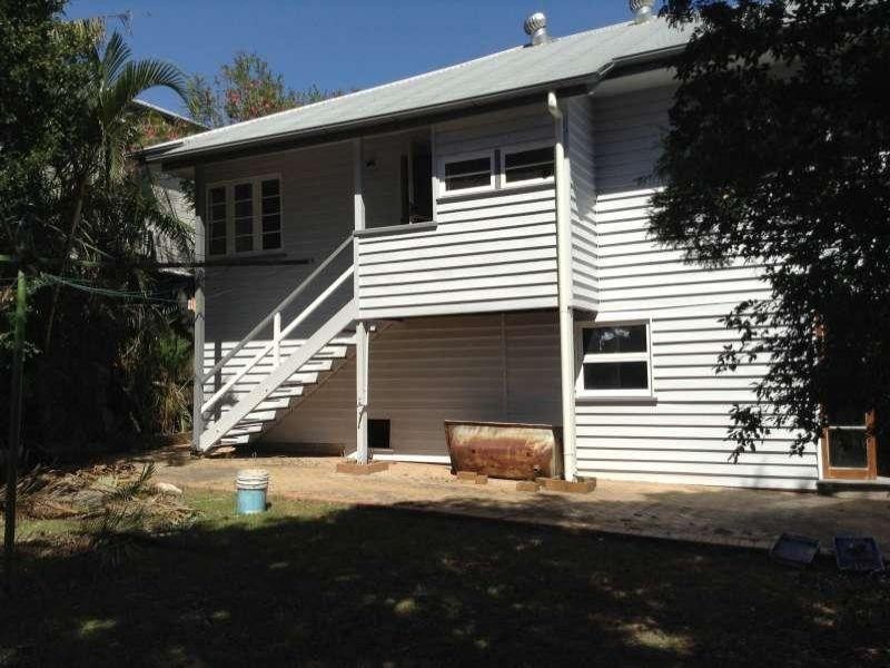 24 Twelfth Avenue, Kedron QLD 4031