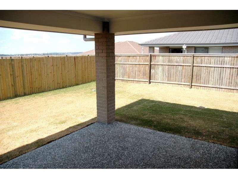 95 Whitmore Crescent, Goodna QLD 4300