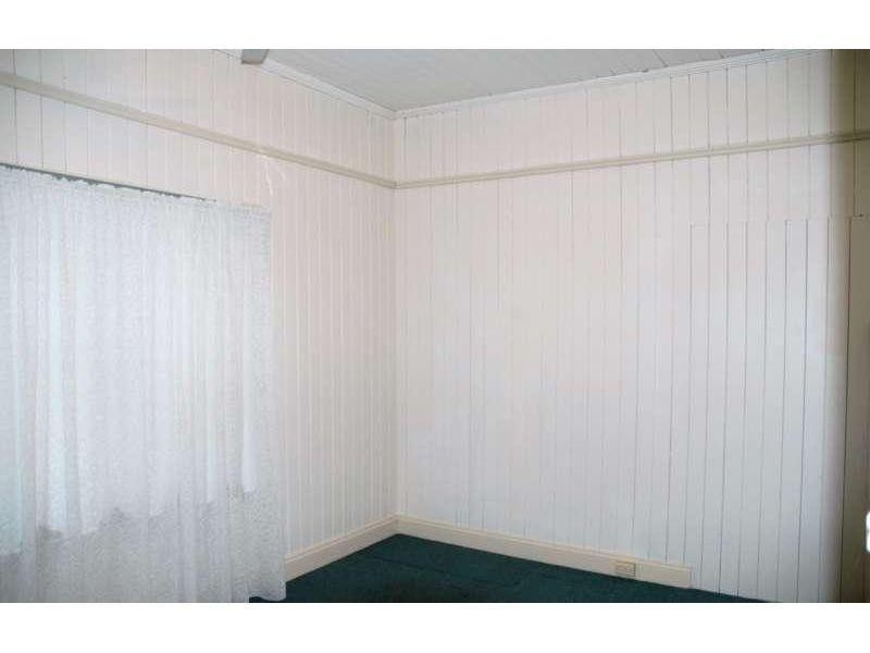72 Gladstone Road, Coalfalls QLD 4305