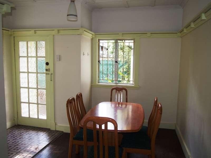 4/1 Hazel Street, New Farm QLD 4005