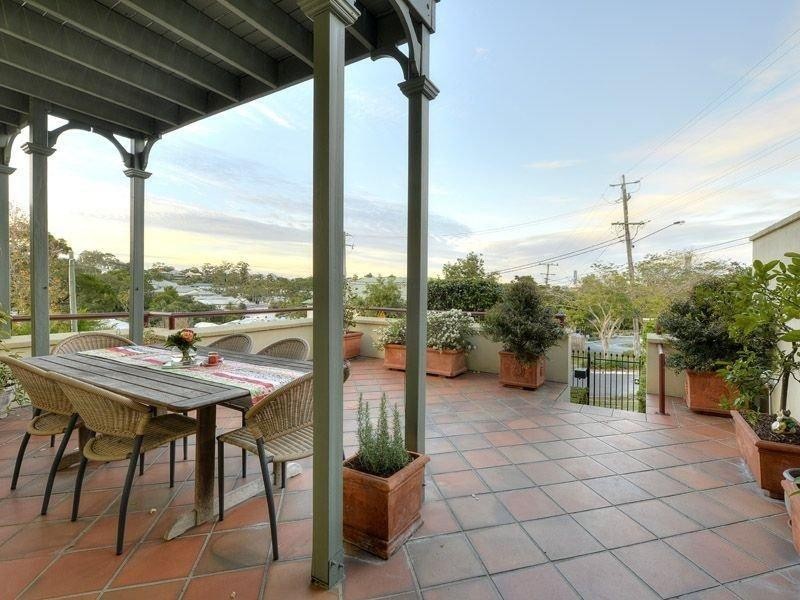 2/157 Fernberg Road, Paddington QLD 4064