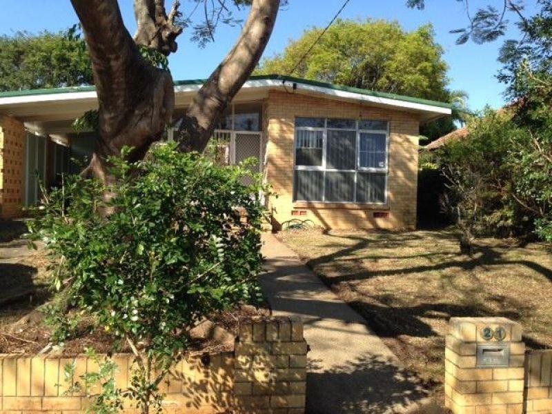 21 Hall Street, Chermside QLD 4032