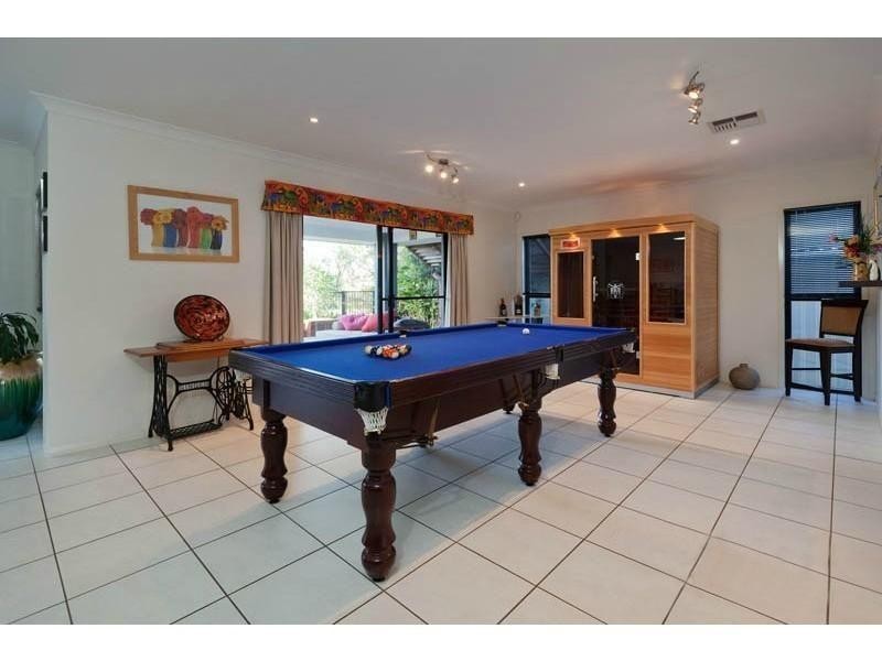 6 Brinley Place, Sinnamon Park QLD 4073