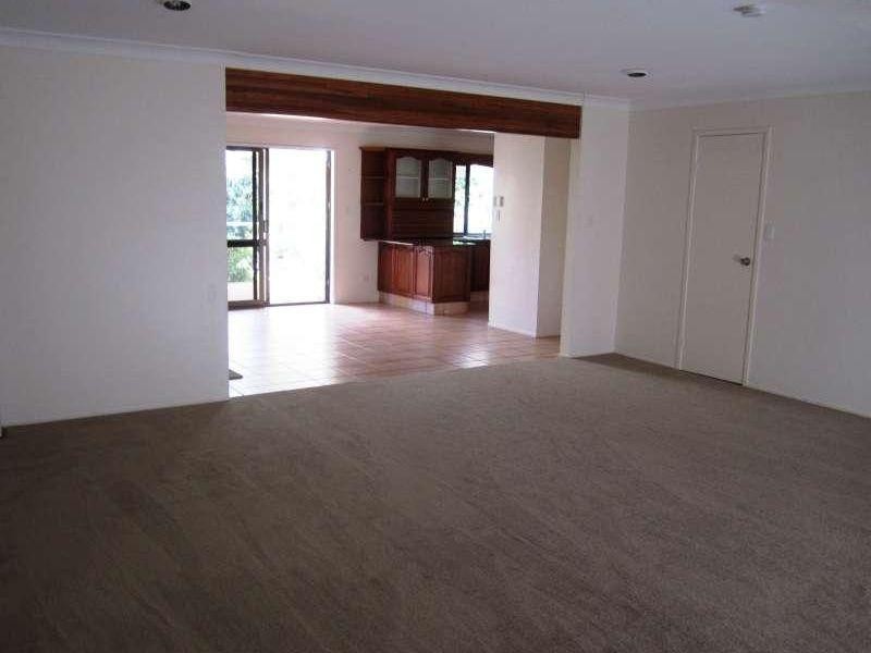 12 Fairhaven Street, Bridgeman Downs QLD 4035