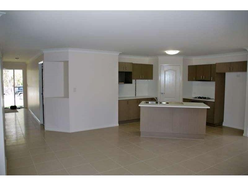 19 Muhammed Street, Doolandella QLD 4077