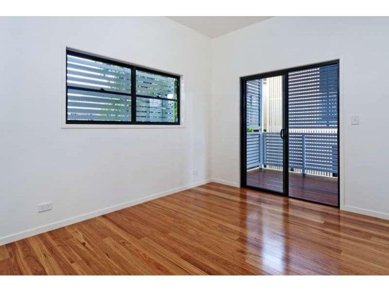 45 Park Road West, Dutton Park QLD 4102