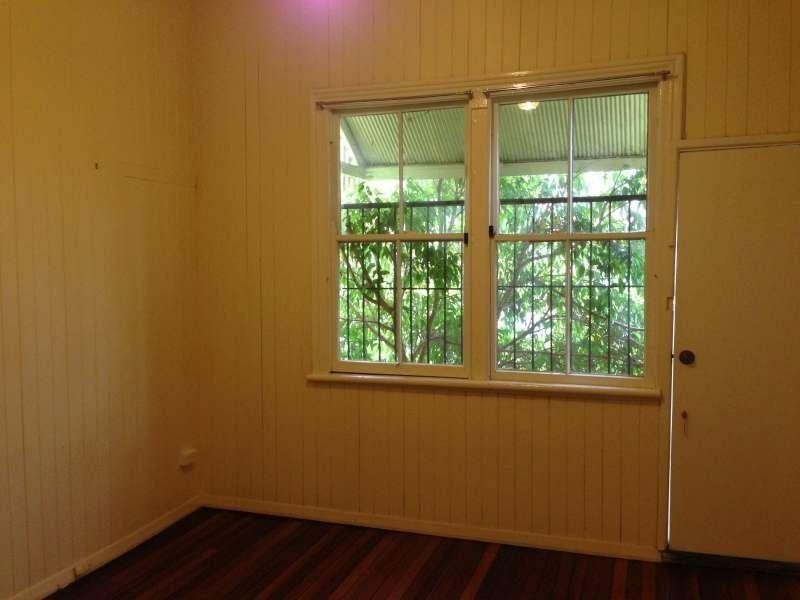 2/12 Patrick Street, Milton QLD 4064