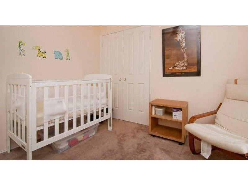 1 Warburton Close, Forest Lake QLD 4078