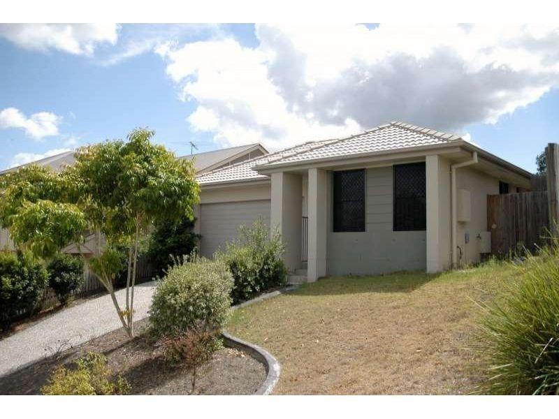 12 Park Edge Drive, Springfield Lakes QLD 4300