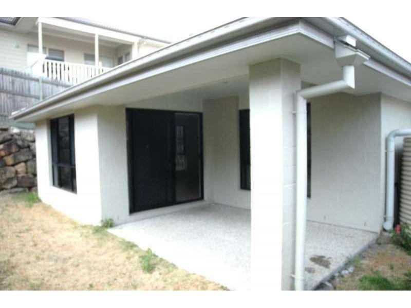 12 Park Edge Drive, Springfield Lakes QLD 4300
