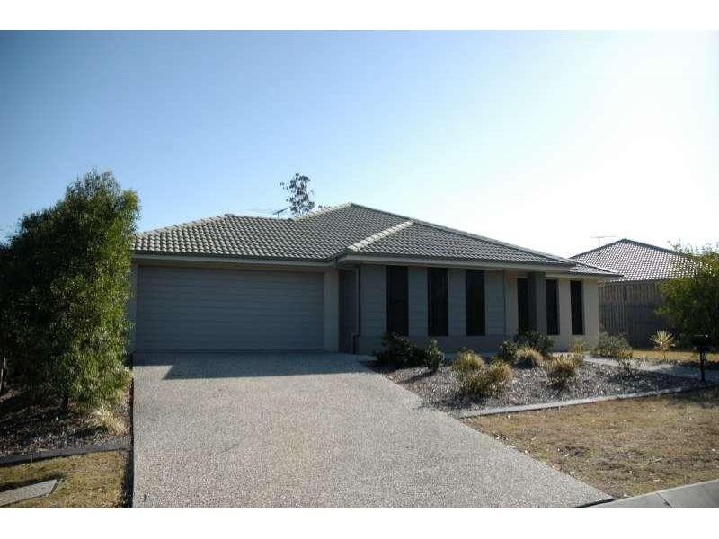 5 Jude Lane, Augustine Heights QLD 4300