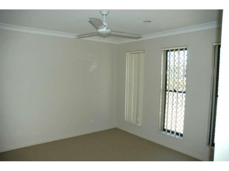 5 Jude Lane, Augustine Heights QLD 4300