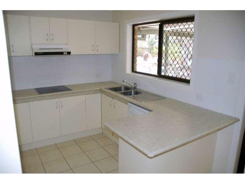 5 Lena Street, Windaroo QLD 4207