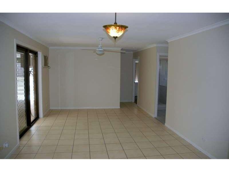 5 Lena Street, Windaroo QLD 4207