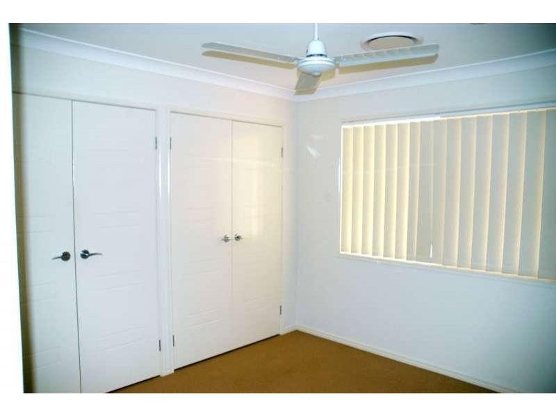 32 Berkeley Circuit, Bellbird Park QLD 4300