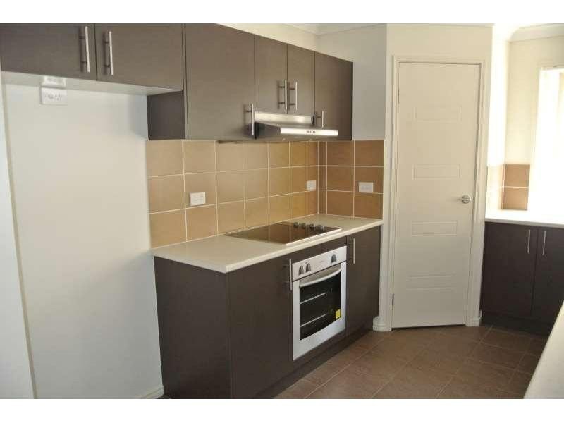 32 Berkeley Circuit, Bellbird Park QLD 4300