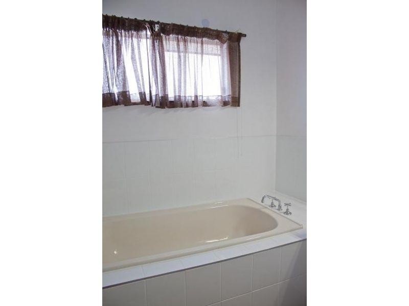 126 Juliette Street, Greenslopes QLD 4120