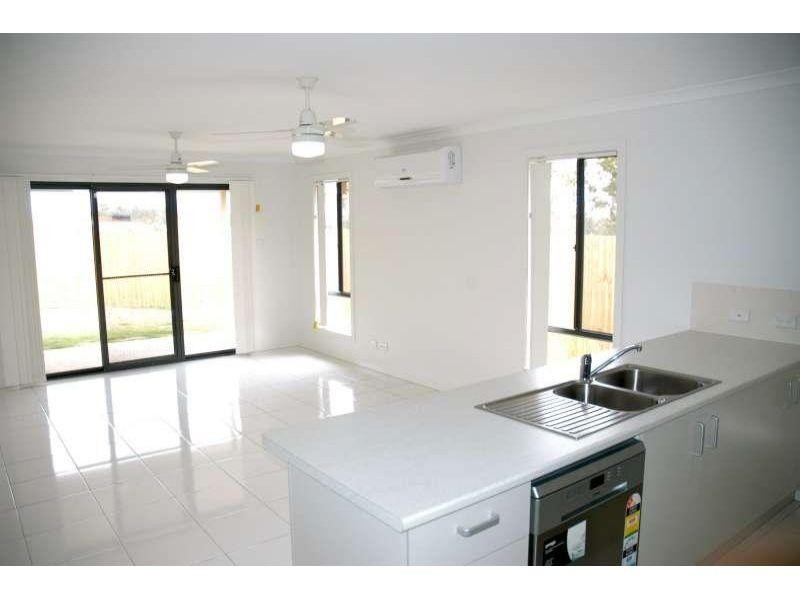 91 Whitmore Crescent, Goodna QLD 4300