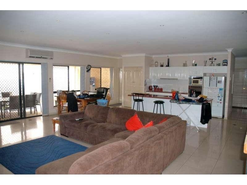 76 Cascade Drive, Forest Lake QLD 4078