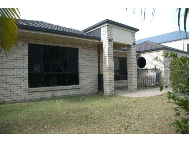 76 Cascade Drive, Forest Lake QLD 4078