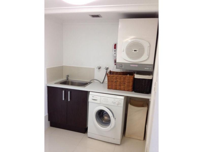 17/36 Glen Road, Toowong QLD 4066