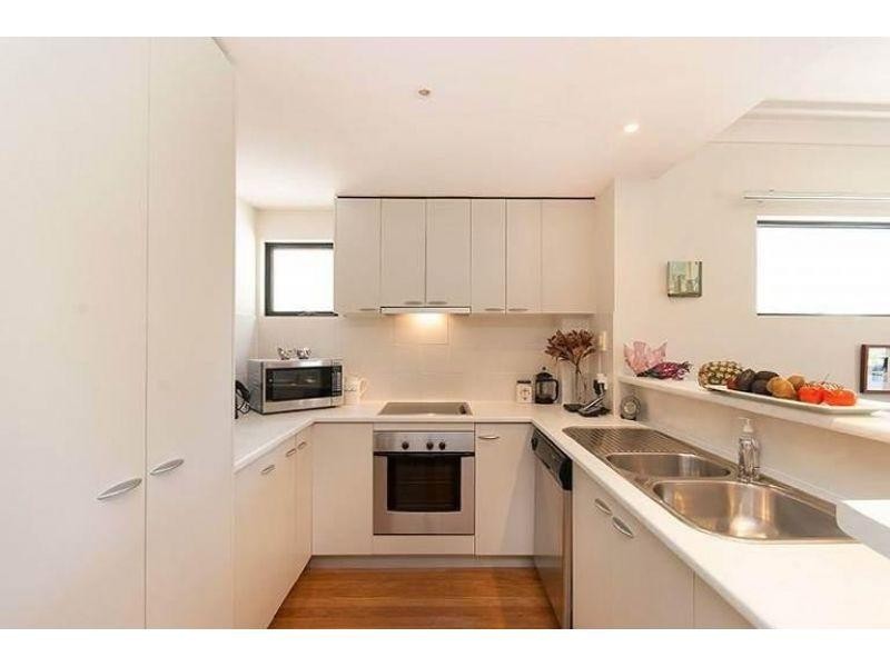 8/14 Grimes Street, Auchenflower QLD 4066