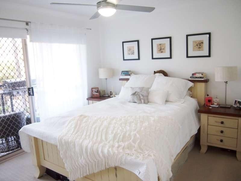 2/18 Lima Street, Auchenflower QLD 4066