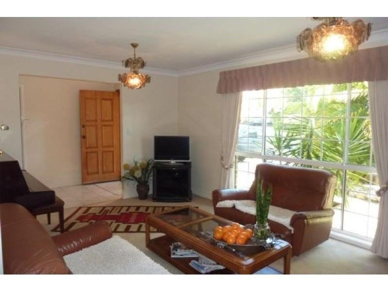 13 Parkleigh Street, Everton Hills QLD 4053