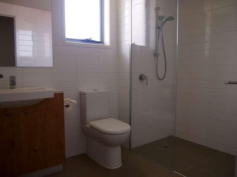 32 Windsor Street, Hamilton QLD 4007