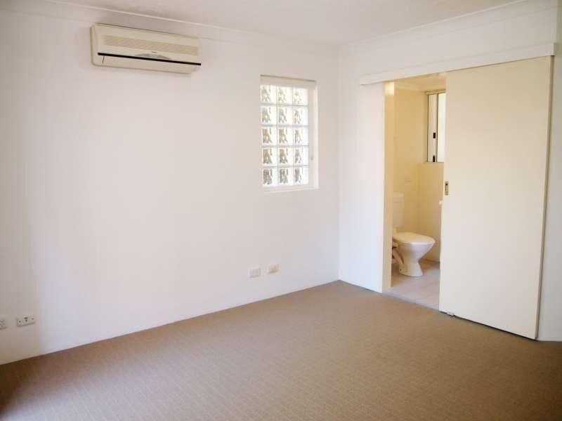 1/18 Augustus Street, Toowong QLD 4066