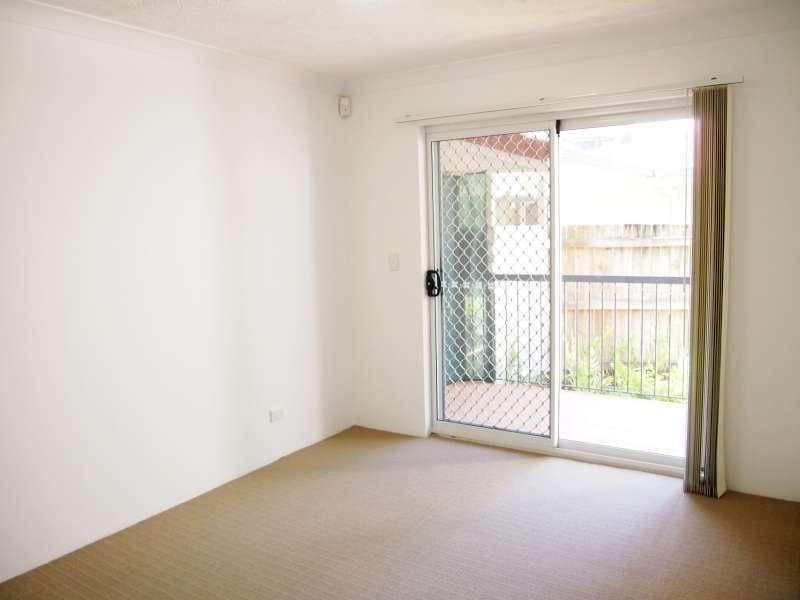 1/18 Augustus Street, Toowong QLD 4066