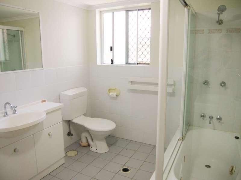 1/18 Augustus Street, Toowong QLD 4066