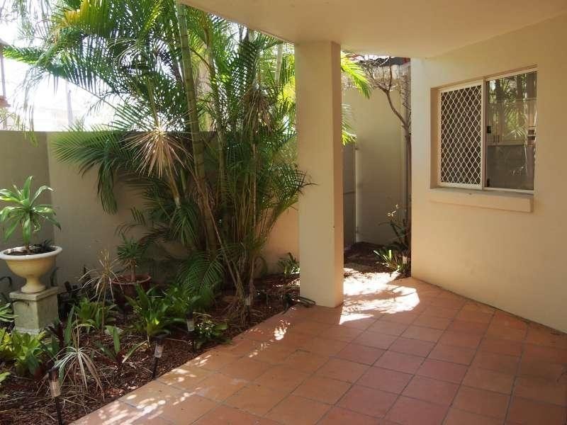 1/18 Augustus Street, Toowong QLD 4066