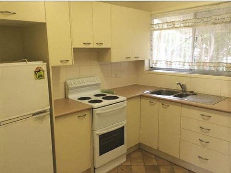 2/30 Praed Street, Red Hill QLD 4059