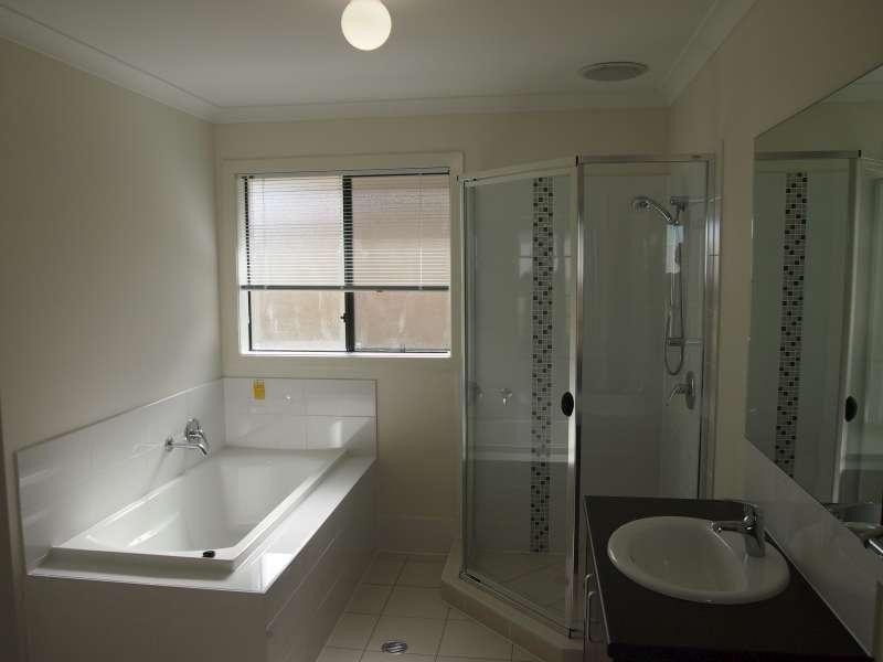 113 Whitmore Crescent, Goodna QLD 4300