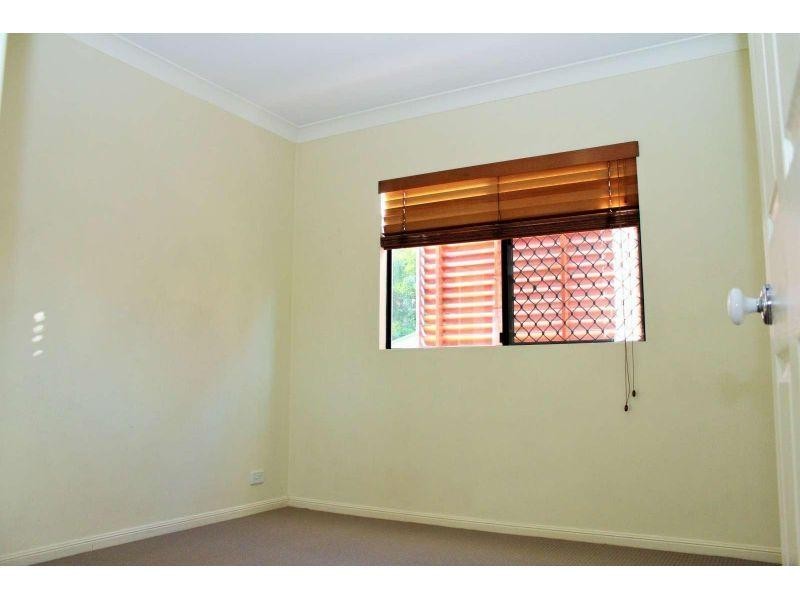 4/102 Sherwood Road, Toowong QLD 4066