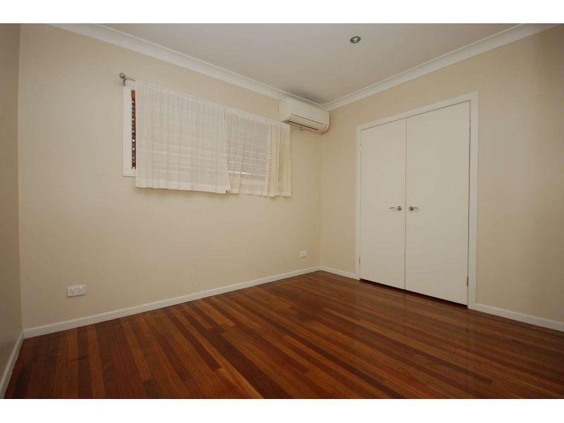 16 Lorne Street, Alderley QLD 4051