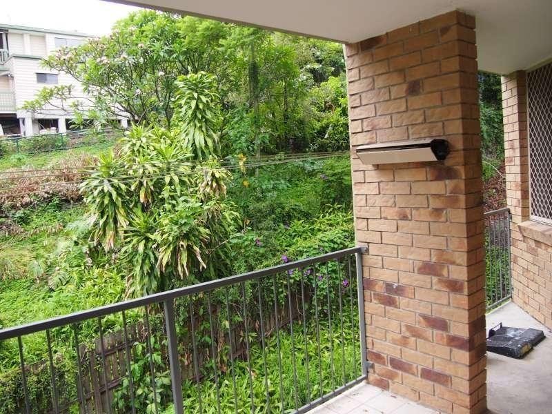 3/298 Swann Road, St Lucia QLD 4067