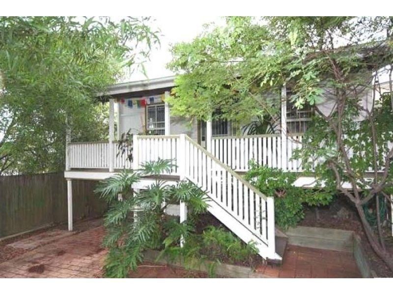 17 Speedy Street, Kelvin Grove QLD 4059