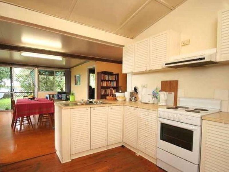 17 Speedy Street, Kelvin Grove QLD 4059